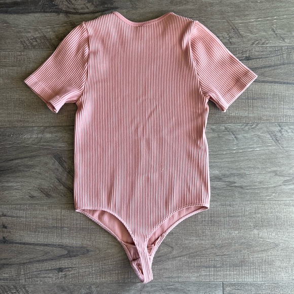 Aritzia babaton bodysuit - Picture 3 of 3